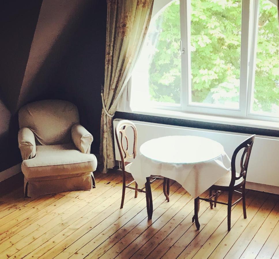 B&B 'T Kasteel & 'T Koetshuys Veurne Zewnętrze zdjęcie