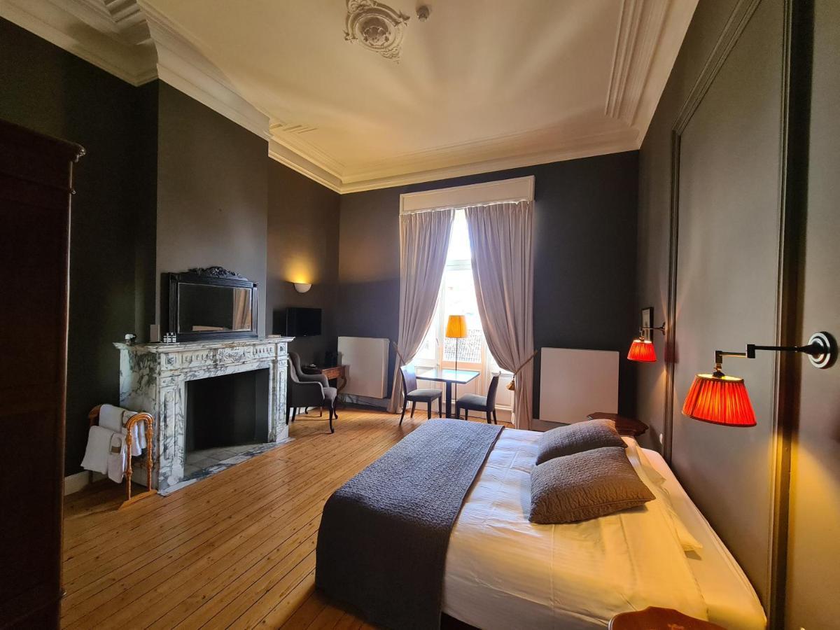 B&B 'T Kasteel & 'T Koetshuys Veurne Zewnętrze zdjęcie