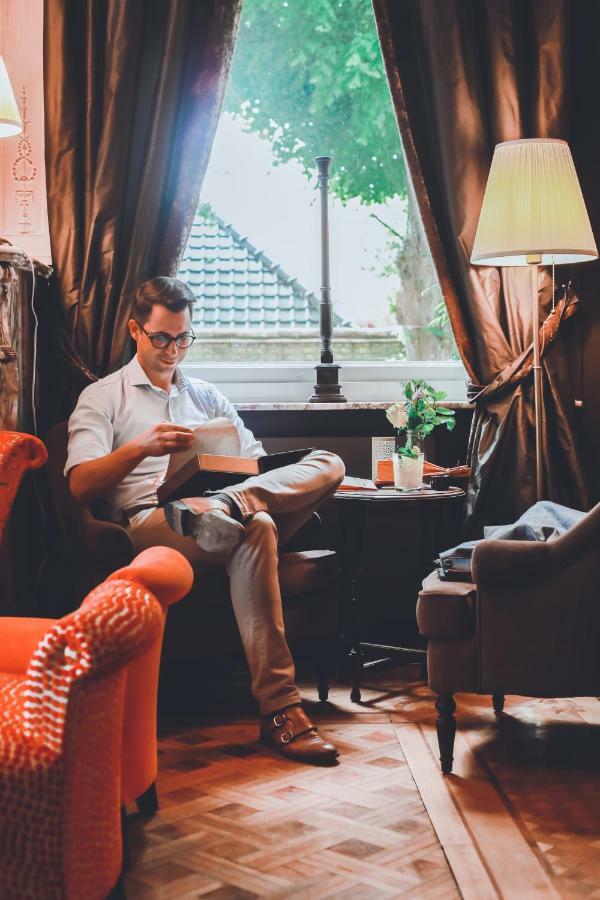 B&B 'T Kasteel & 'T Koetshuys Veurne Zewnętrze zdjęcie